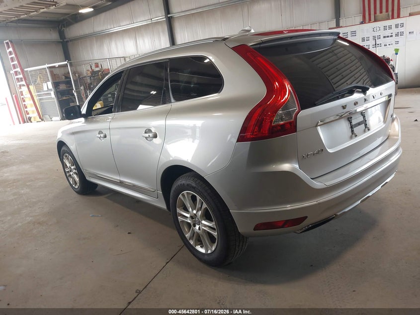 VOLVO XC60 - zdjęcie 3