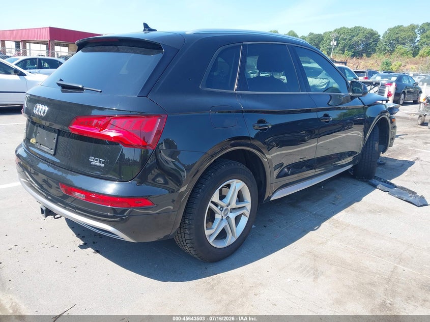 AUDI Q5 - zdjęcie 4