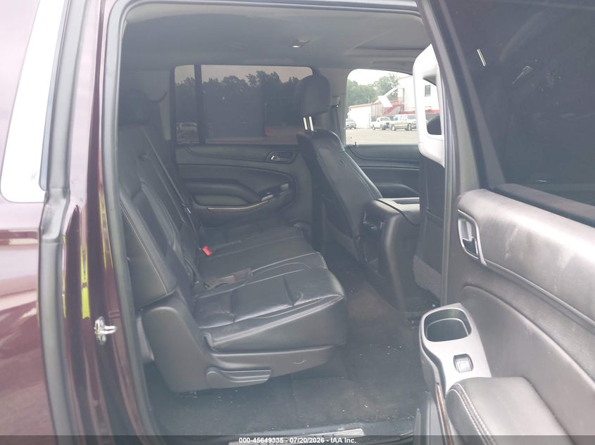 CHEVROLET SUBURBAN - zdjecie 8