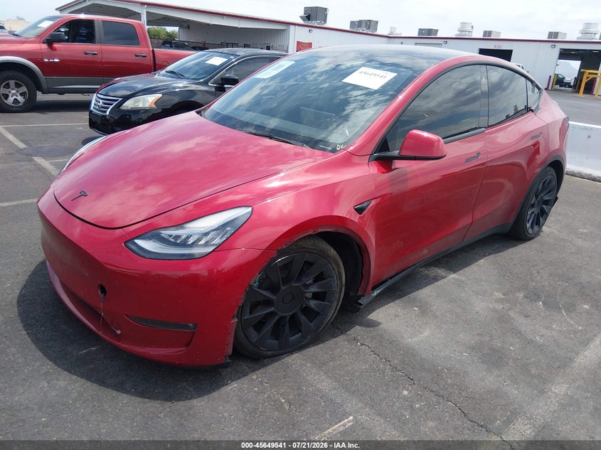 TESLA MODEL Y - zdjęcie 2