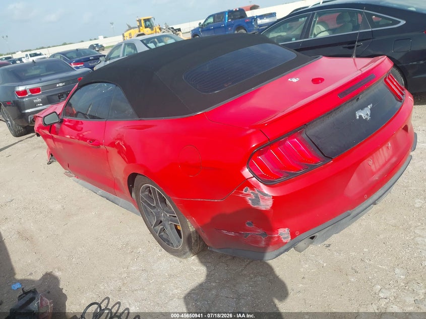 FORD MUSTANG - zdjęcie 3
