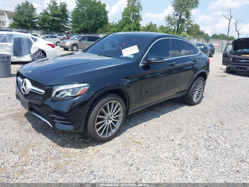 MERCEDES-BENZ GLC 300 COUPE - zdjęcie 2