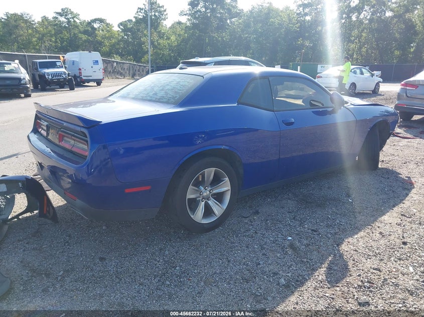 DODGE CHALLENGER - zdjęcie 4