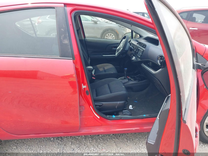 TOYOTA PRIUS C - zdjęcie 5