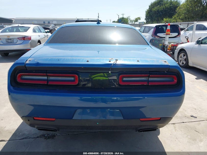 DODGE CHALLENGER - zdjęcie 16