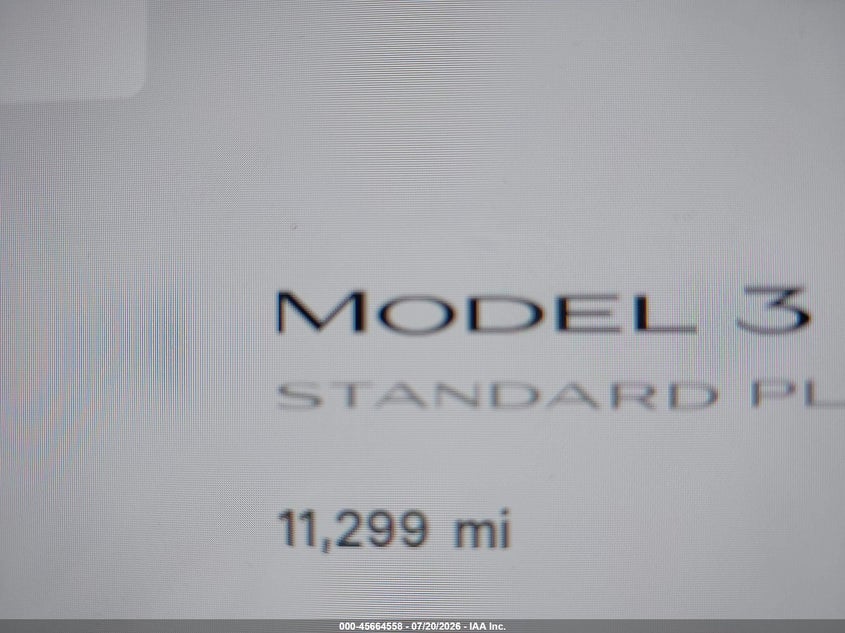 TESLA MODEL 3 - zdjęcie 14