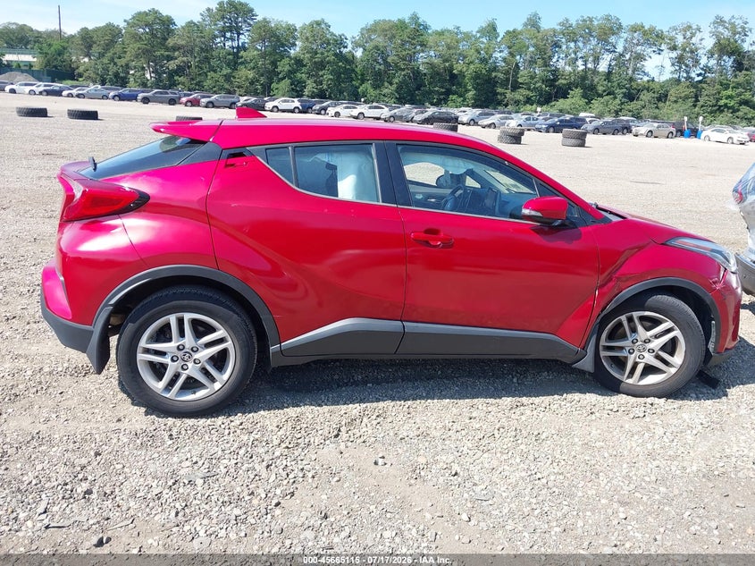 TOYOTA C-HR - zdjęcie 13