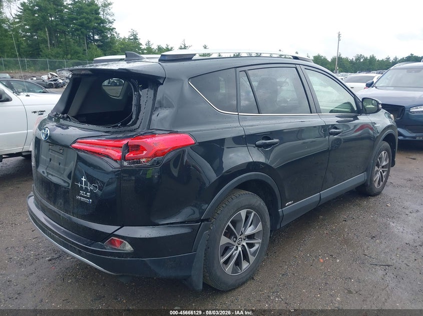 TOYOTA RAV4 HYBRID - zdjęcie 17
