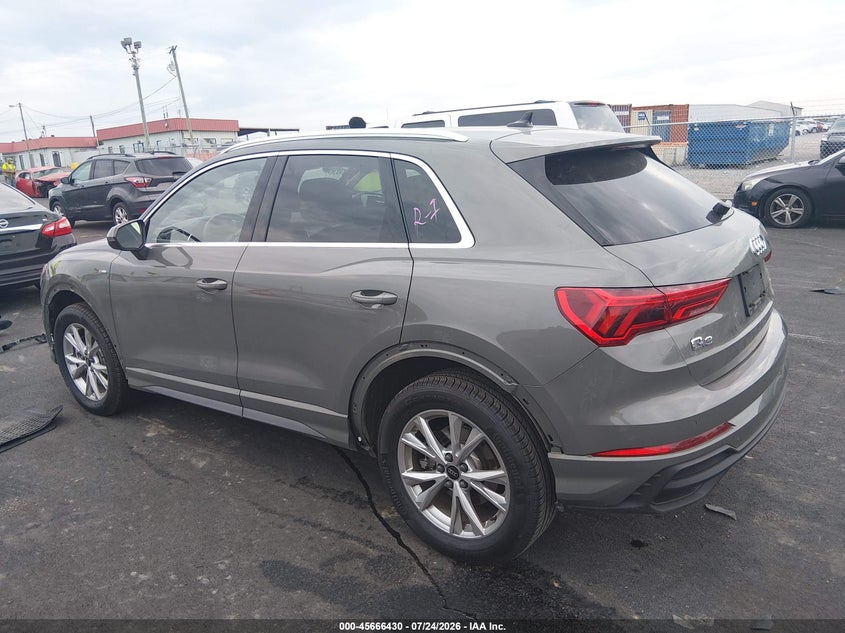 AUDI Q3 - zdjęcie 14