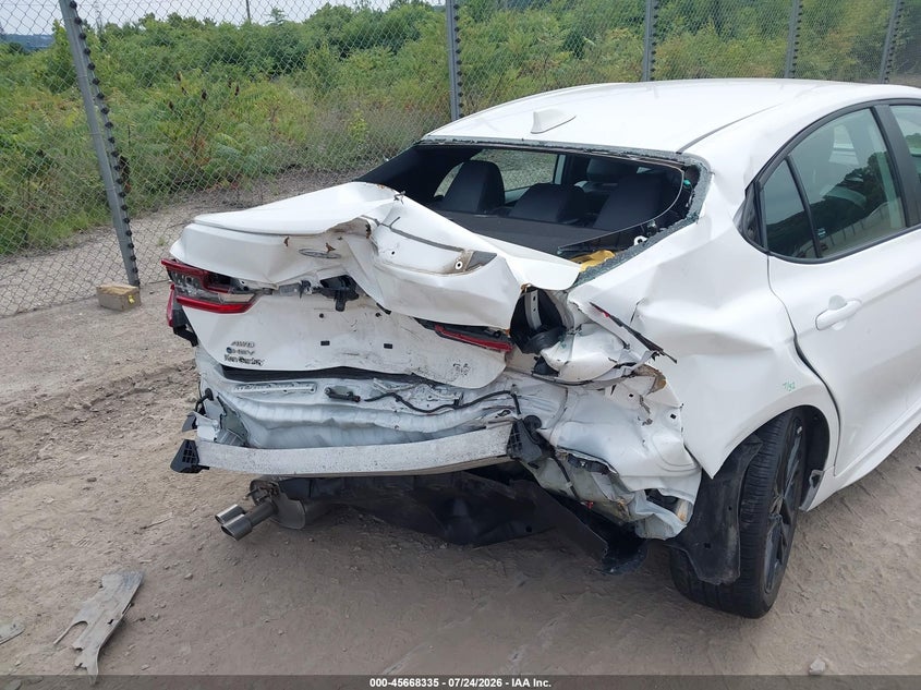 TOYOTA CAMRY - zdjęcie 6