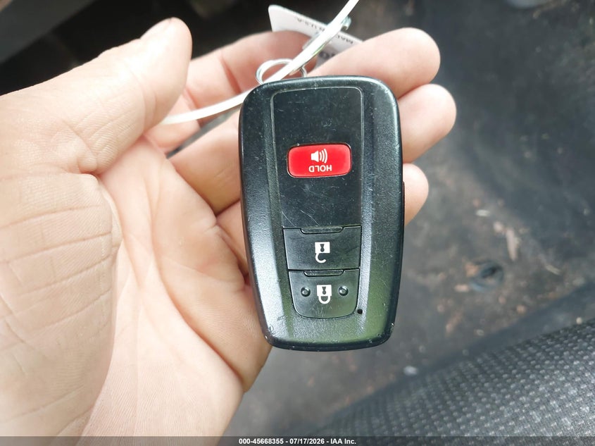 TOYOTA PRIUS - zdjęcie 11