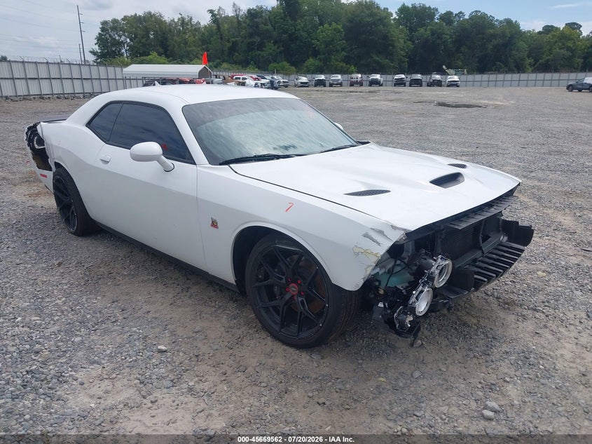 DODGE CHALLENGER - zdjęcie 1