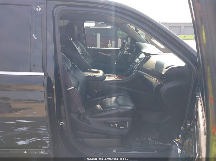 CADILLAC ESCALADE ESV - zdjęcie 5