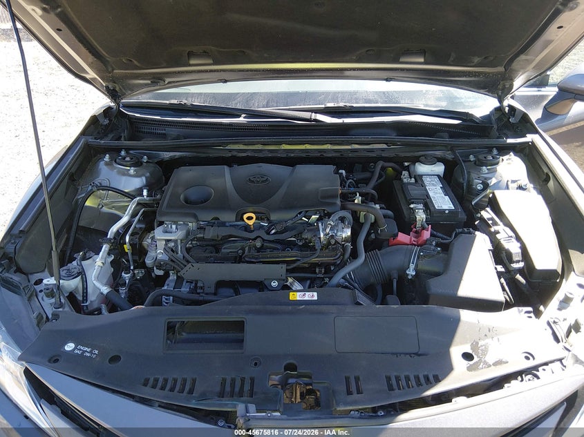 TOYOTA CAMRY - zdjęcie 10