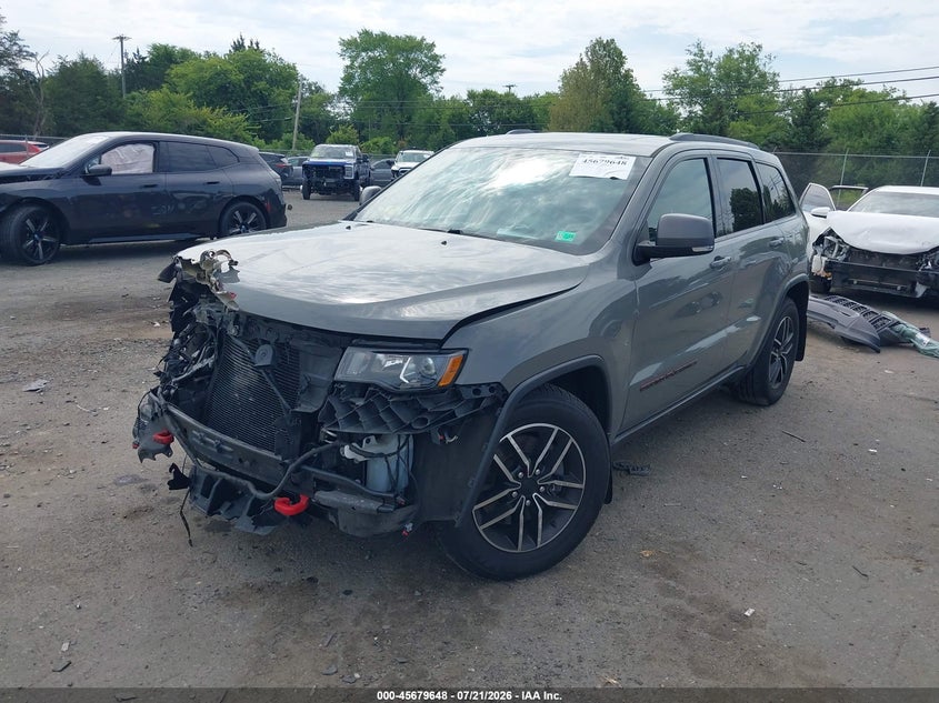 JEEP GRAND CHEROKEE - zdjęcie 2