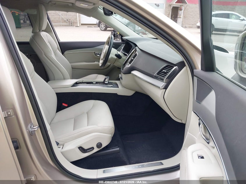 VOLVO XC90 - zdjęcie 5