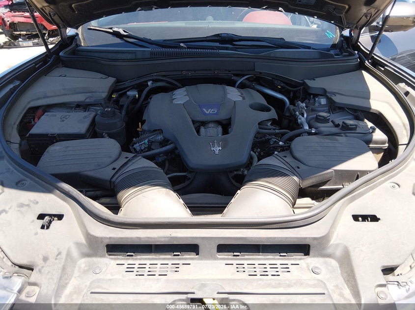 MASERATI LEVANTE - zdjęcie 10