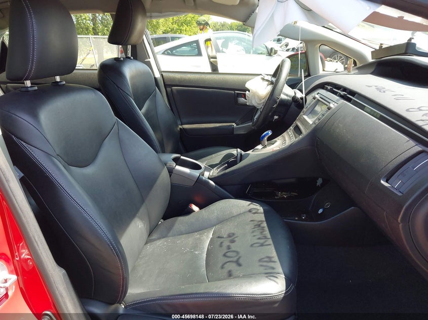 TOYOTA PRIUS - zdjęcie 5