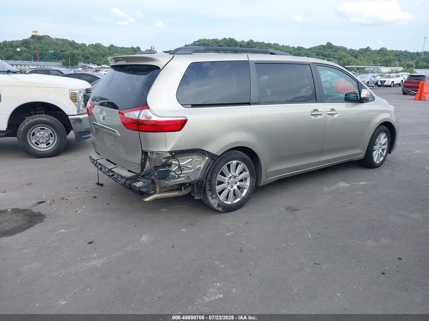 TOYOTA SIENNA - zdjęcie 2