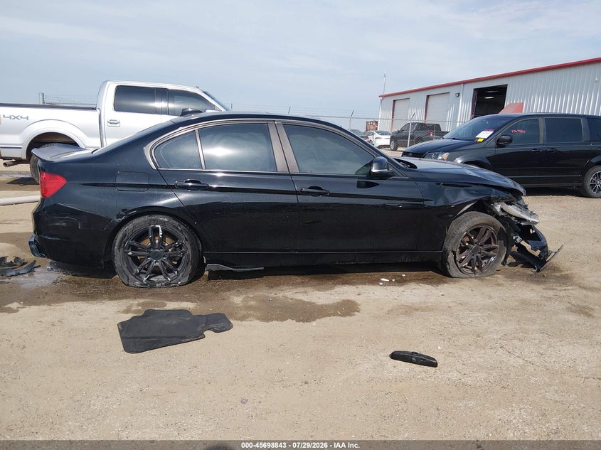 BMW 320I - zdjęcie 13