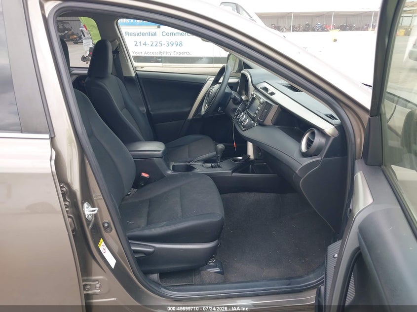 TOYOTA RAV4 - zdjęcie 5