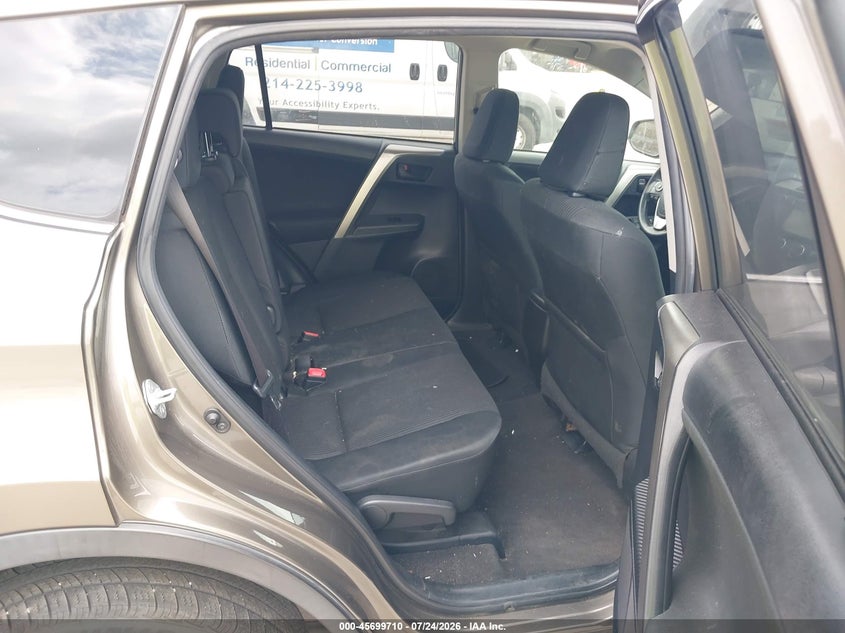 TOYOTA RAV4 - zdjęcie 8