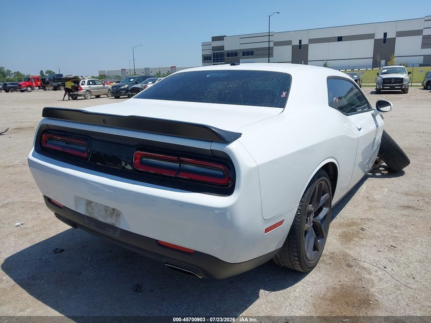 DODGE CHALLENGER - zdjęcie 4