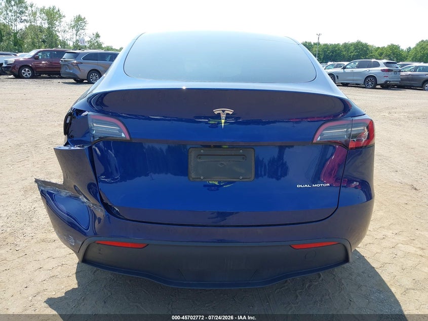 TESLA MODEL Y - zdjęcie 16