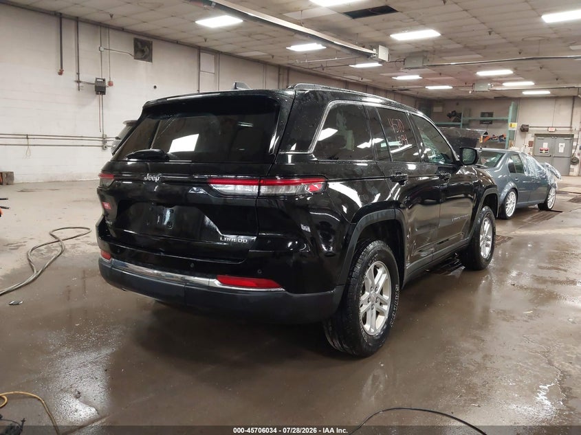 JEEP GRAND CHEROKEE - zdjęcie 4