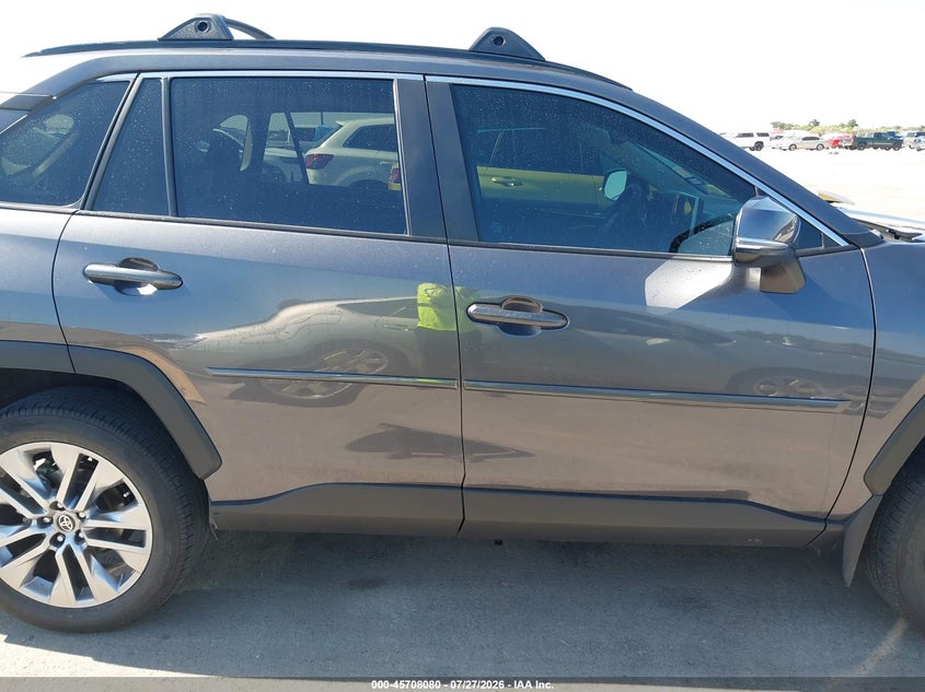 TOYOTA RAV4 - zdjęcie 14