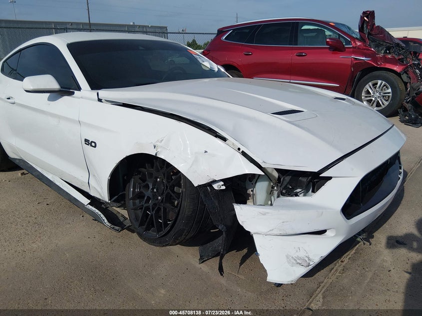 FORD MUSTANG - zdjęcie 6