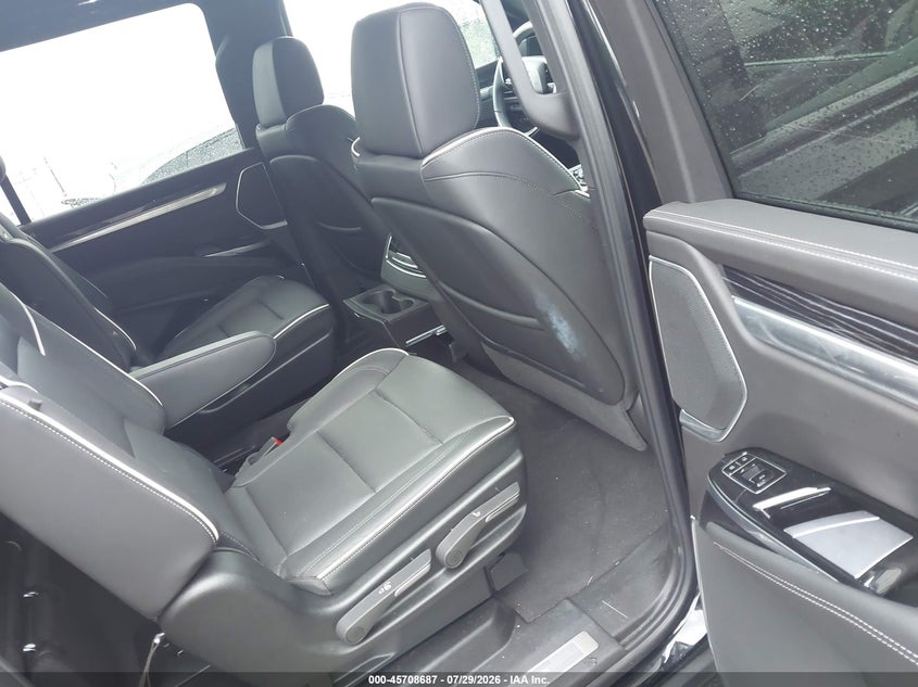CADILLAC ESCALADE ESV - zdjęcie 8