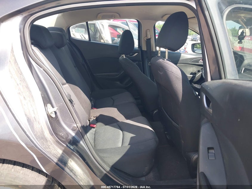MAZDA MAZDA3 - zdjęcie 8