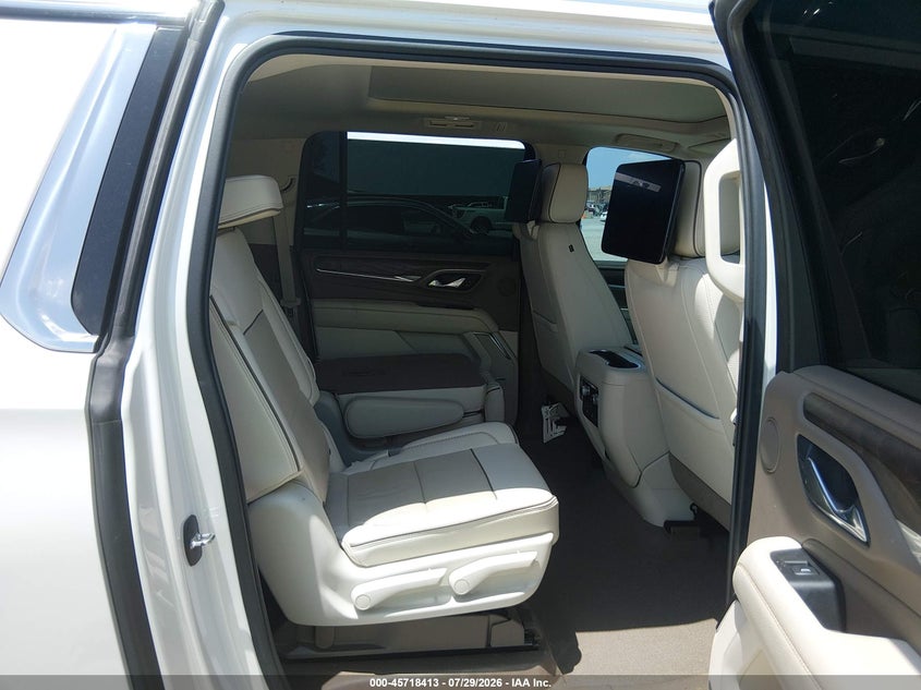 GMC YUKON XL - zdjęcie 8