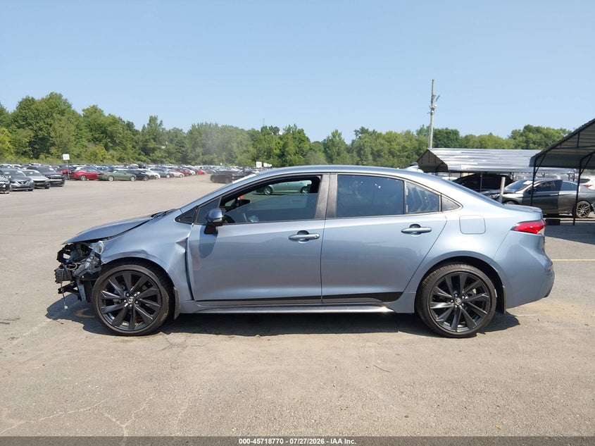 TOYOTA COROLLA - zdjęcie 15