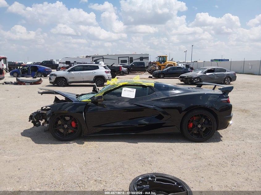 CHEVROLET CORVETTE STINGRAY - zdjęcie 15