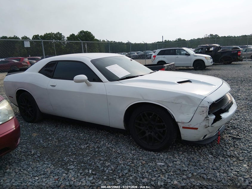 DODGE CHALLENGER - zdjęcie 14