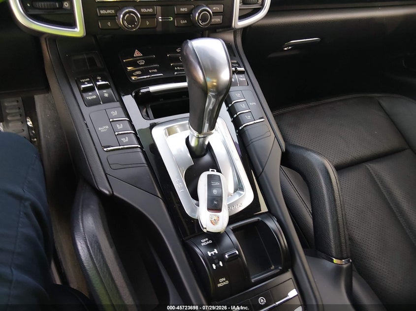 PORSCHE CAYENNE - zdjęcie 11