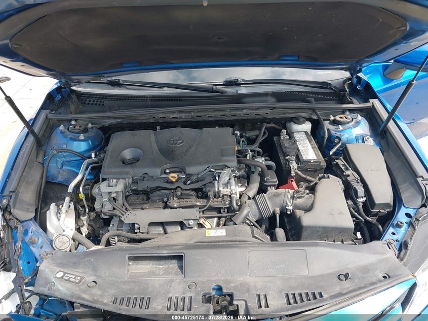 TOYOTA CAMRY - zdjęcie 10