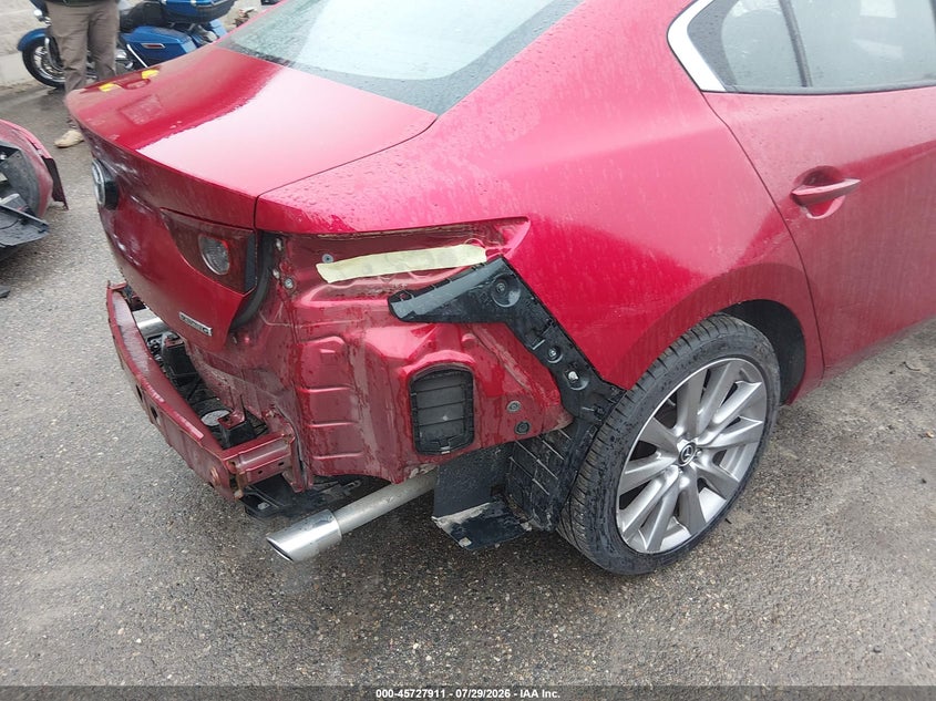 MAZDA MAZDA3 - zdjęcie 18
