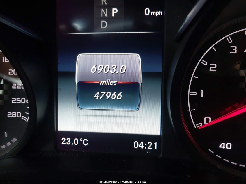 MERCEDES-BENZ AMG GLC 43 - zdjęcie 15