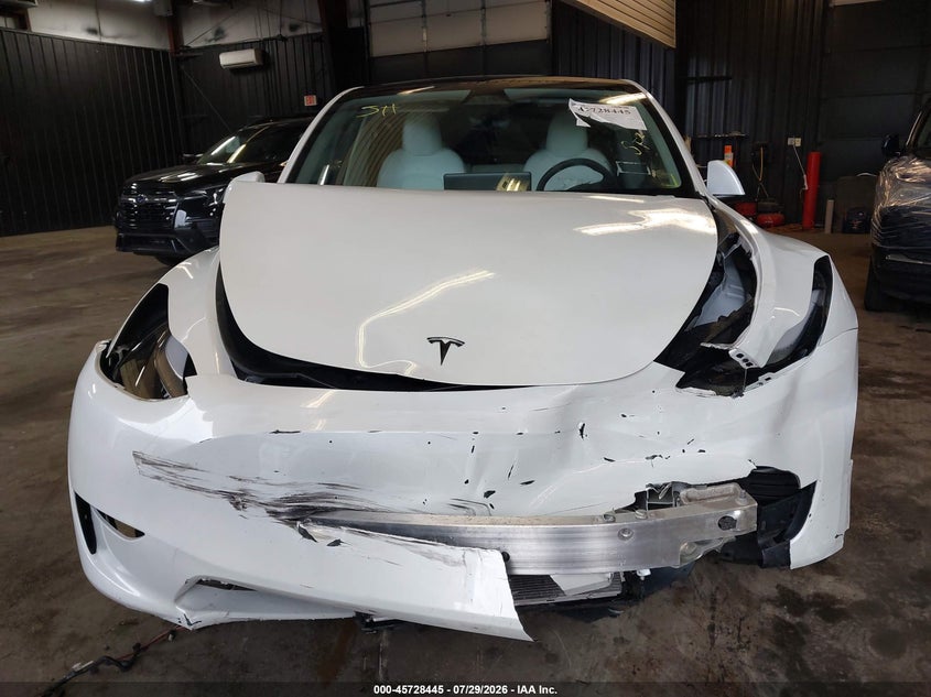 TESLA MODEL Y - zdjęcie 11