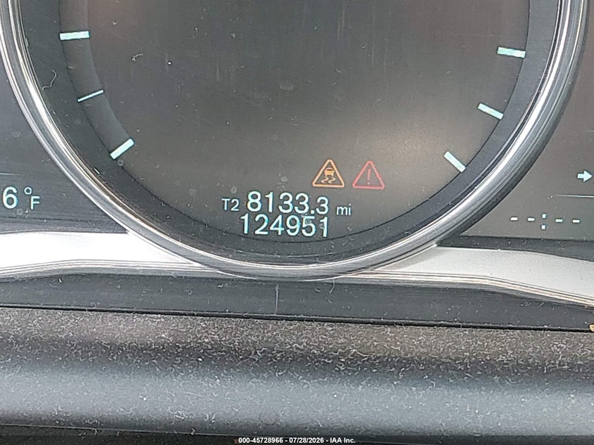 VOLVO XC60 - zdjęcie 16