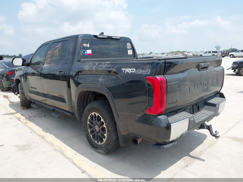 TOYOTA TUNDRA - zdjęcie 3