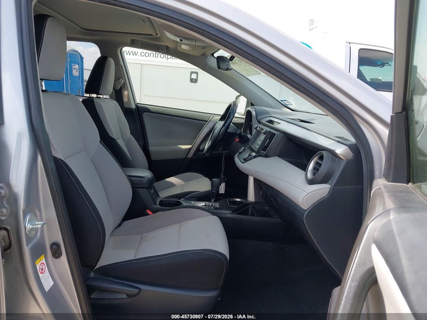 TOYOTA RAV4 HYBRID - zdjęcie 5
