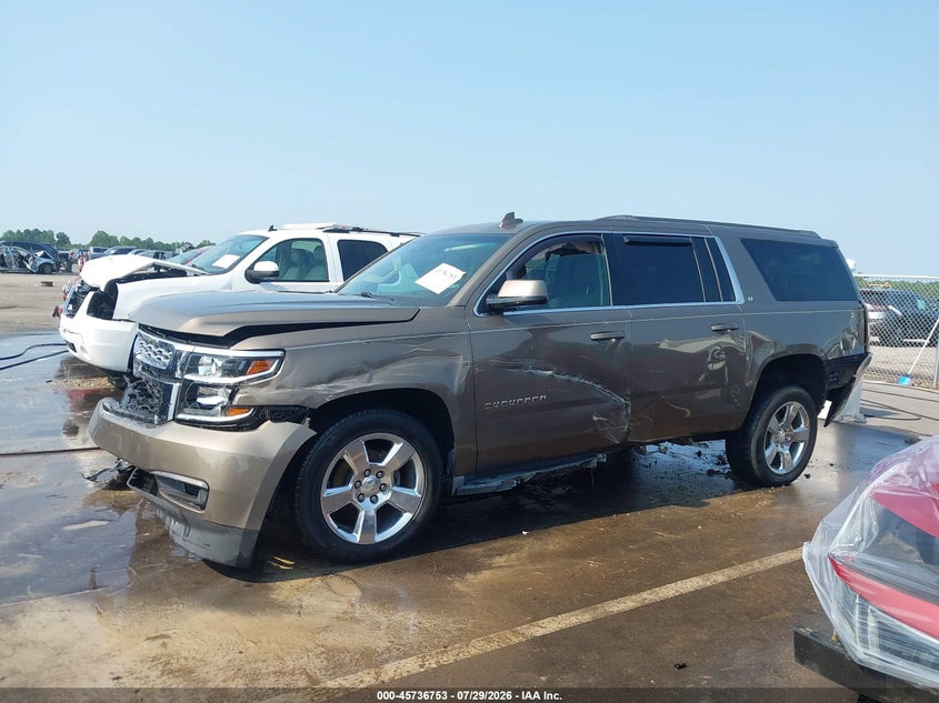 CHEVROLET SUBURBAN - zdjęcie 14