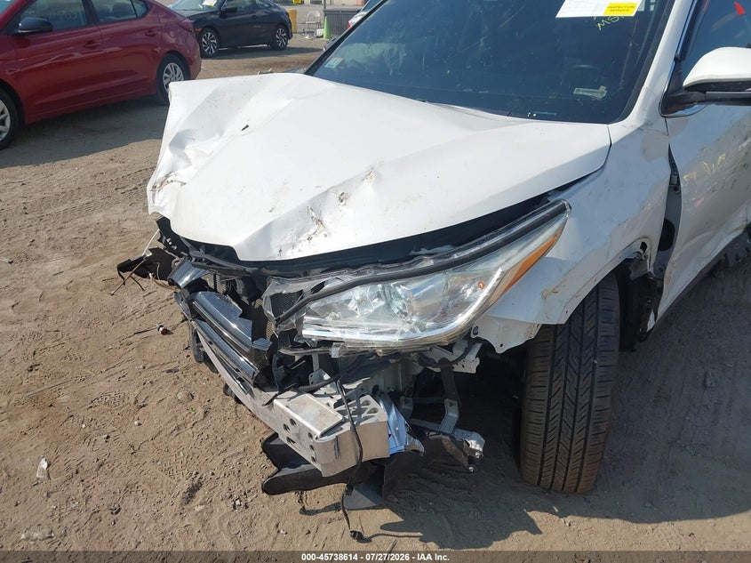 TOYOTA HIGHLANDER - zdjęcie 6