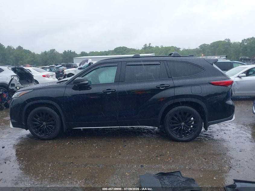 TOYOTA HIGHLANDER - zdjęcie 14