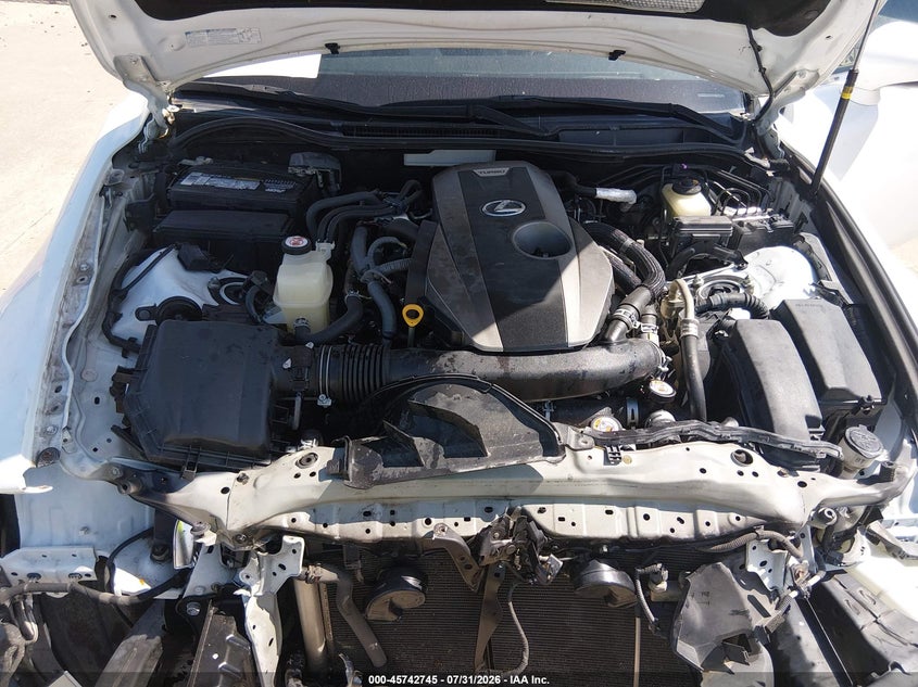 LEXUS IS 200T - zdjęcie 10
