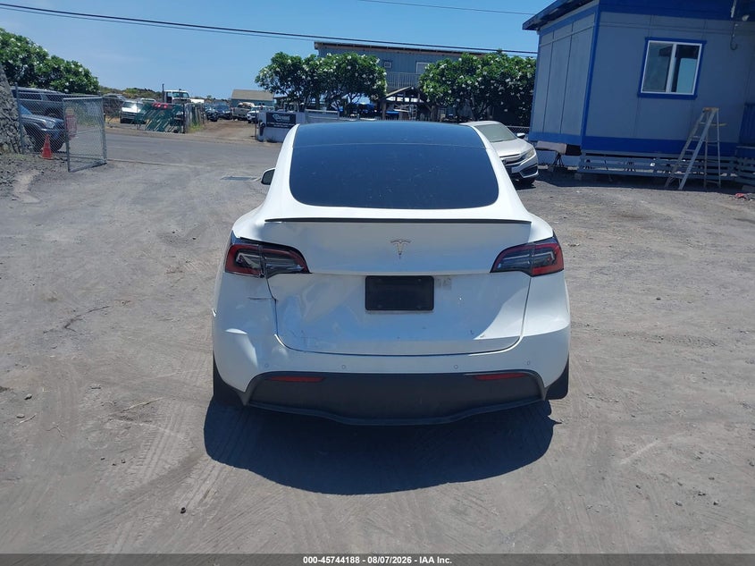 TESLA MODEL Y - zdjęcie 6